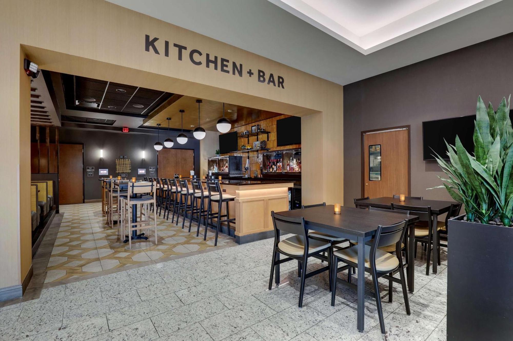 Drury Inn & Suites Lafayette In מראה חיצוני תמונה